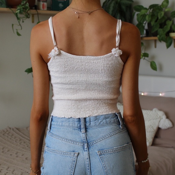 🌸Light Pink Ruffle Tank🌸 - Picture 4 of 4